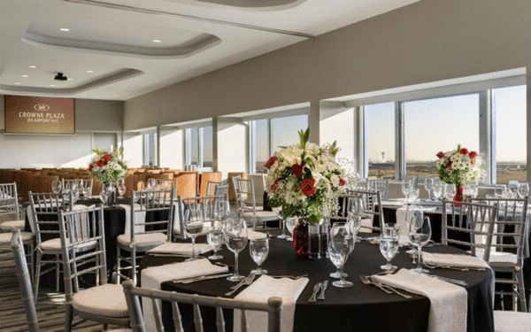 Crowne Plaza JFK Airport New York City an IHG Hotel image 6